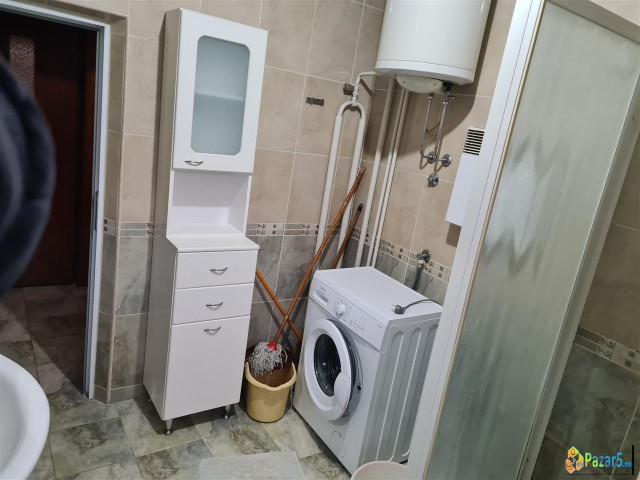 Izdavam Stan Vo Crnice Za Studenti, Grupa Ili Fami