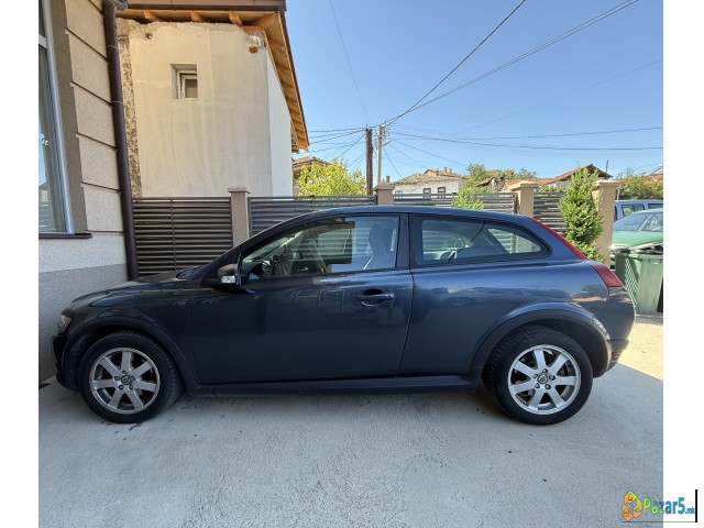 Volvo C30  - thumbnail 4