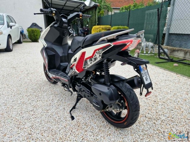 HAMACHI A8 2T. 50K. ODI NAD 65km/h. so 2500km. KUP - thumbnail 6