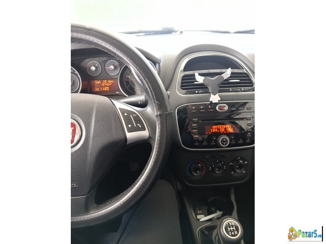 Prodavam Fiat Punto Evo 1.3 multiget 85 ks - thumbnail 4