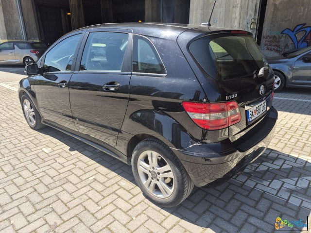 Mercedes B 180 - thumbnail 5