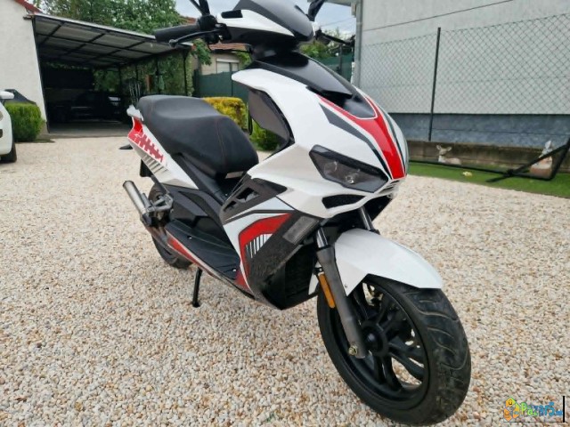 ITALJET CHARGER 8M. 2t. 50k. V. LADENJE kupen 2024 - thumbnail 2