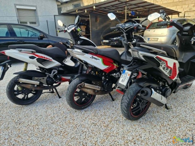 3 Komada Italjet A9 A8 Ekstra Sostojba