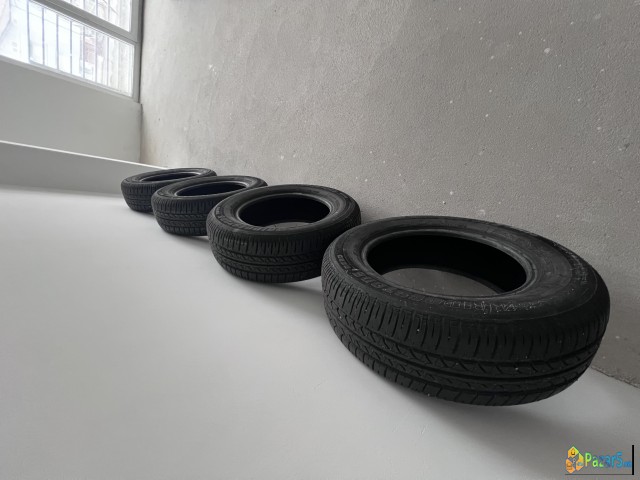 Yokohama Advan Sport V105 245/45/r20 + 4 Bridgesto