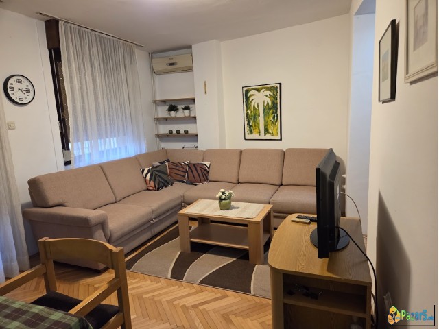 Se izdava garsonjera - image 1