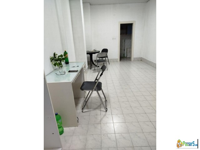 Izdavam deloven prostor vo T.C. Antiko - image 1