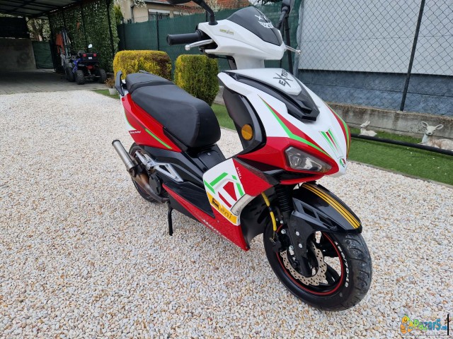 Hamachi A9 50k. 2t. So 4900km. Kupen 2024g.