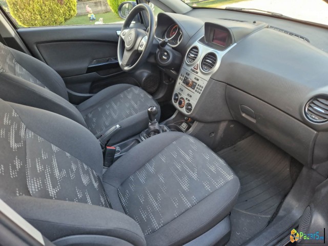 Opel Corsa Ecoflex 1.3cdti 75ks Klima 1boja 2012