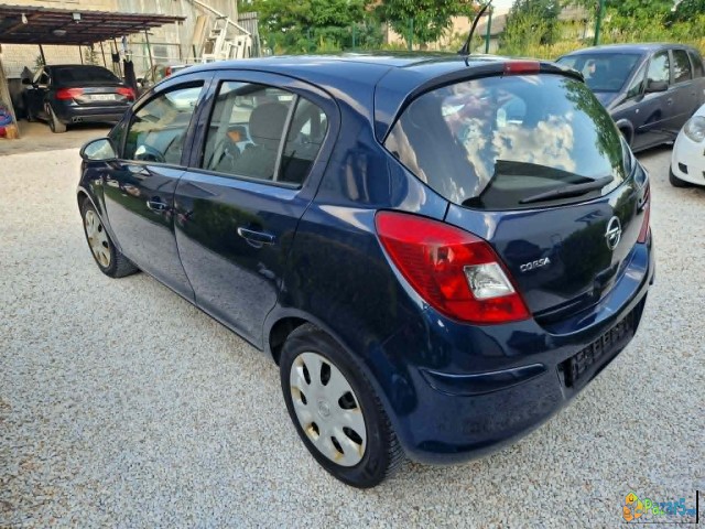 Opel Corsa Ecoflex 1.3cdti 75ks Klima 1boja 2012