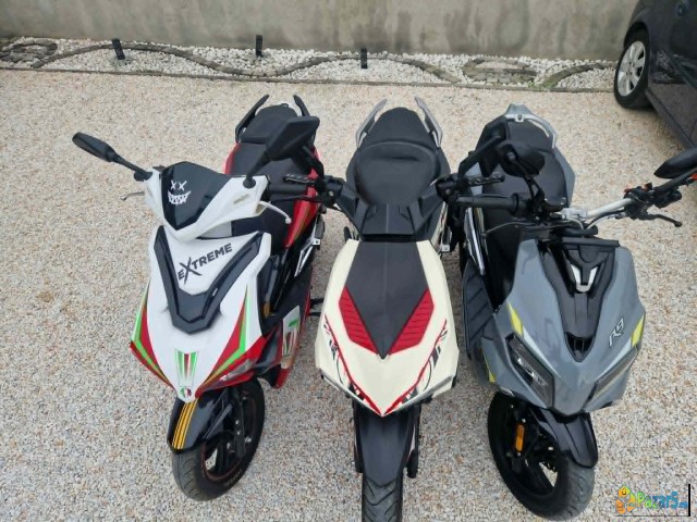3 Skut. Hamac R9 A9 A8 Ekstra Sostojba