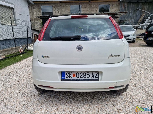 Grande Punto 1.4 Ates Plin /metan Fabricki Klima 1