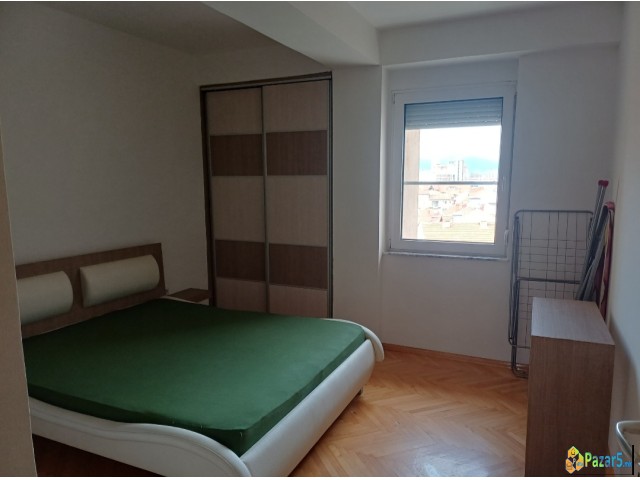 Се издава стан во Струмица. Контакт 075347899