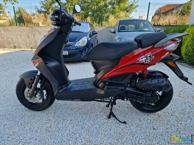 SOCUVAN KYMCO AGILITY RS 2t. 50k. so 7300 km. KUPE - thumbnail 7