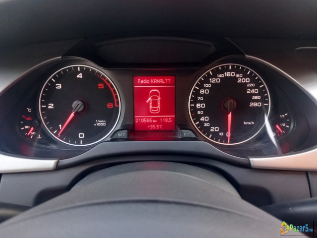 Se Prodava Audi A4/b8