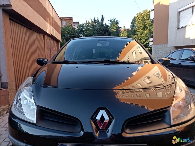 Prodavam Renault Clio Iii 1.5 Dci 2007 God