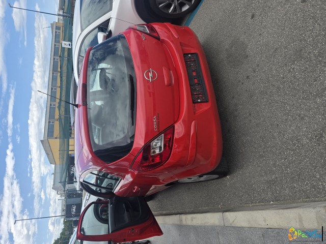 Opel Corsa 1.3 Cdti 2010 Godina 