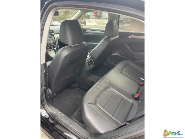 Се продава Vw Passat 2.0 Tdi (140 Ks) Dsg Лимузина