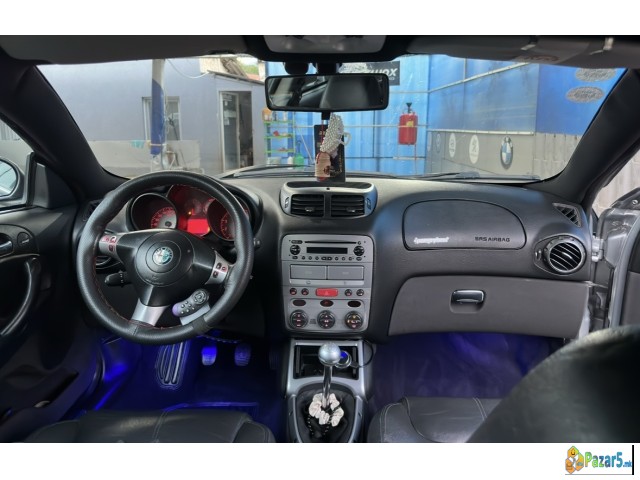 Se Prodava Alfa Romeo Gt