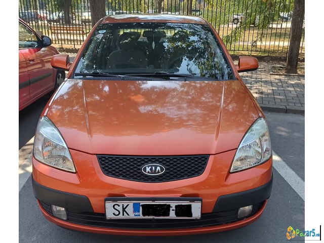 Се продава Kia Rio 1.4 бензин + плин, Sedan, 2007 
