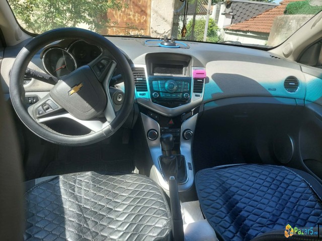 Chevrolet Cruze 2011