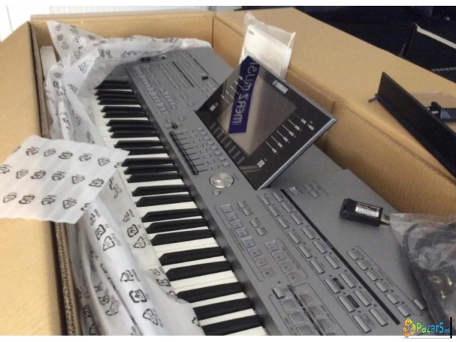 Selling Yamaha Tyros 5 76 Keys Keyboard Synthesize
