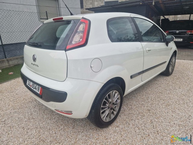 Grande Punto Evo 1.4 57kw/78ks. 1 Boja Klima 12/20