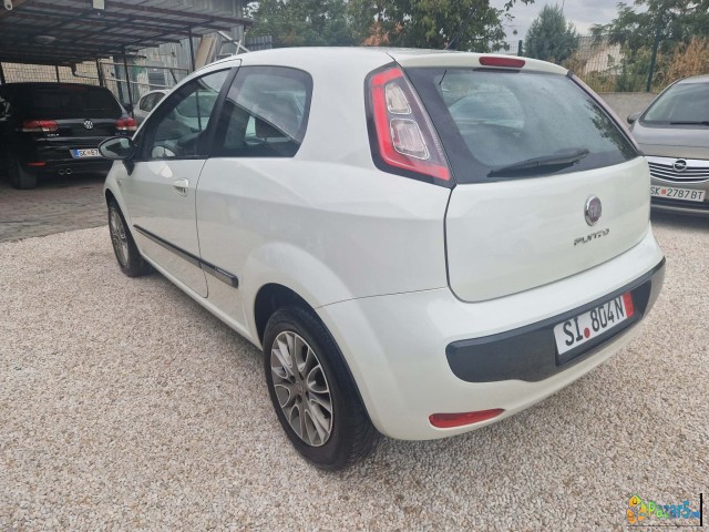 Grande Punto Evo 1.4 57kw/78ks. 1 Boja Klima 12/20