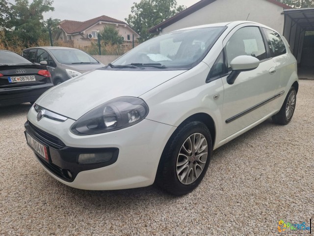 Grande Punto Evo 1.4 57kw/78ks. 1 Boja Klima 12/20