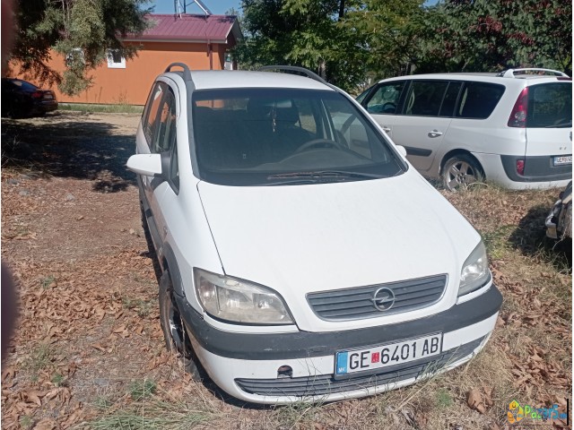Opel Zafira 2.2 Tdi 2004та год.