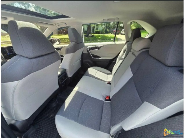 2025 Toyota Rav4 Xle Full Options Model