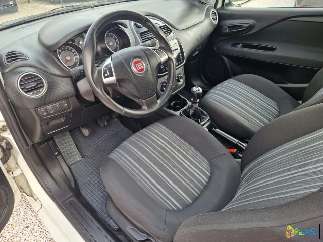 Grande Punto Evo 1.4 57kw/78ks 1boja Klima 12/2011