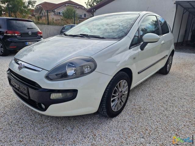 Grande Punto Evo 1.4 57kw/78ks 1boja Klima 12/2011