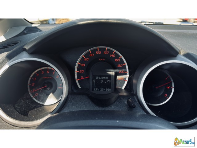 ????????honda Jazz 1.2 I-vtec ????????(90ks) - 200