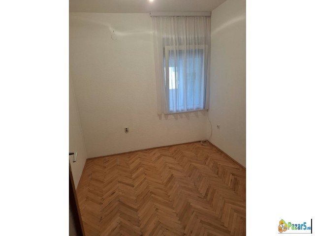 Se Izdava Dvosoben Stan Pod Kirija