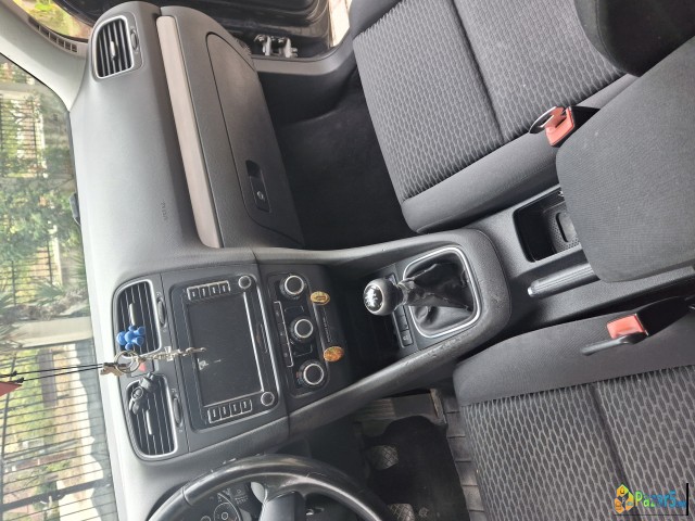 Продавам Golf 6