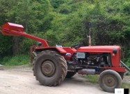 Prodavam Zaden Utovaruvac Za Traktor Korpa Bager Z