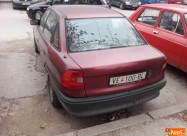 Prodavam Opel Astra