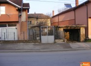  Dve Kuki Od 400m2 Vo Kumanovo