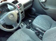 Opel Corsa C 2002 God 1.0 16v Na Delovi
