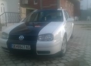 Golf 4   110ks