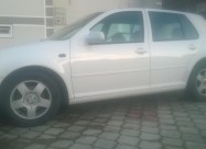 Golf 4   110ks