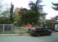 Prodavam Kuka Vo Crnice 260m2 Za Smao 160000 Evra