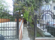 Prodavam Kuka Vo Crnice 260m2 Za Smao 160000 Evra