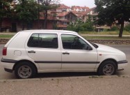 Се продава