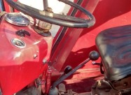 Prodavam Traktor Imt 533