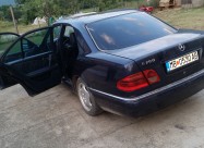 Prodavam Mercedes E 250 Avantgarde