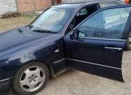 Prodavam Mercedes E 250 Avantgarde