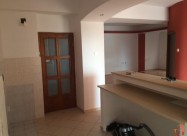 Se Prodava Preubav 3soben Komplet Renoviran Stan V