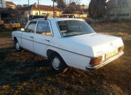 Mercedes 115-200 D