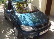 Prodavam Opel Zafira 2001 Godina